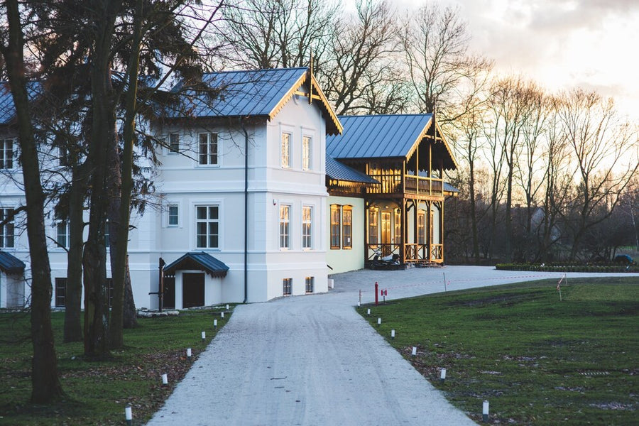 Elevate Your Home's Curb Appeal with the Perfect Exterior Paint
